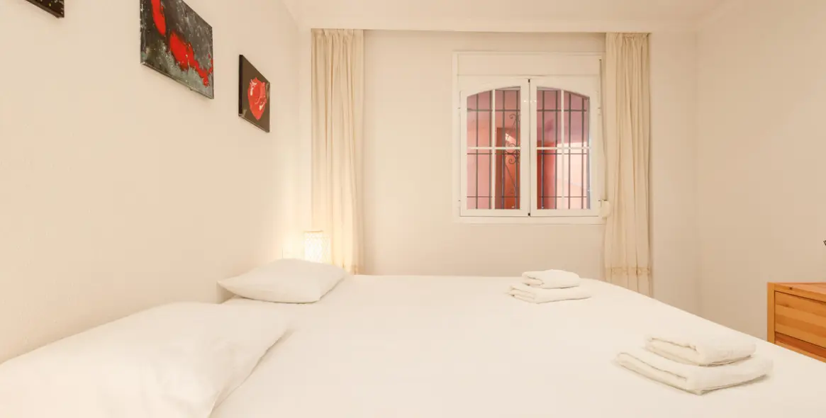 Long-term rent of middle floor apartment in Costabella 14