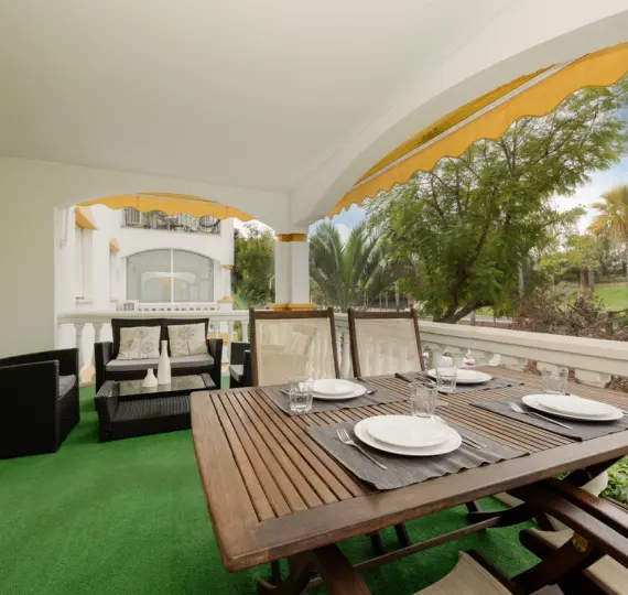 Short-term rent of middle floor apartment in Nueva Andalucía