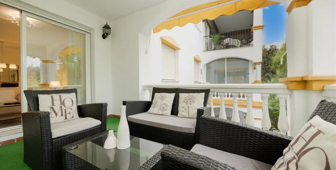 Short-term rent of middle floor apartment in Nueva Andalucía 7