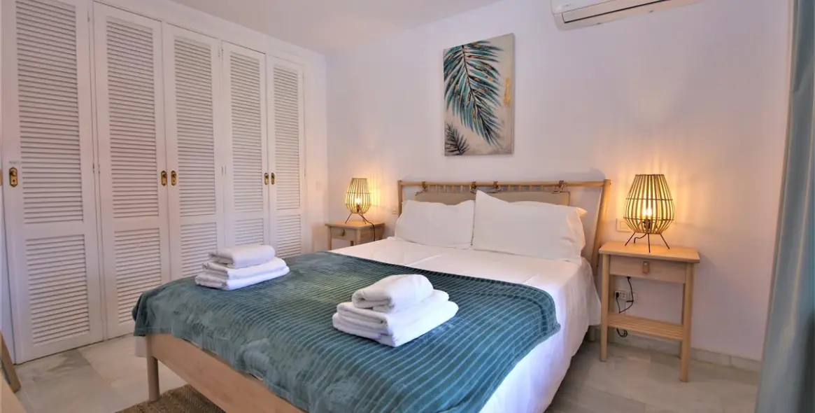 Short-term rent of semi-detached house in Estepona 9