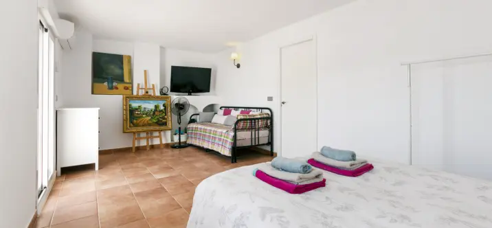 Short-term rent of townhouse in Marbella 3