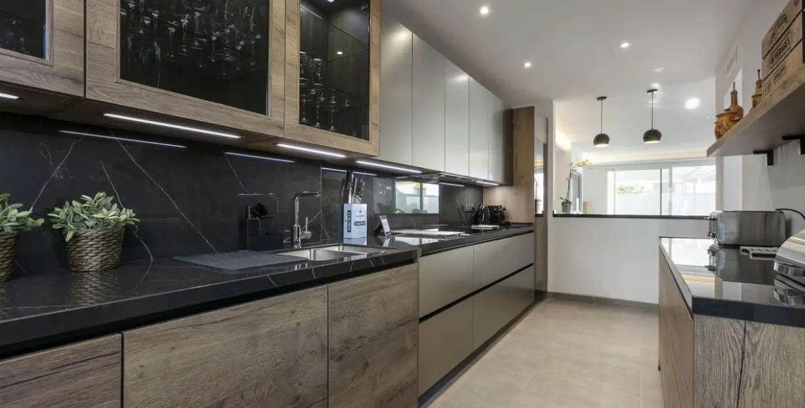 Short-term rent of semi-detached house in Marbella 13