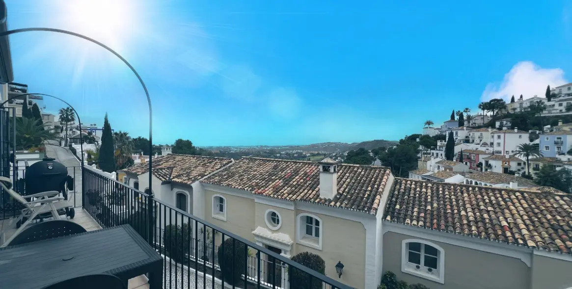 Краткосрочная аренда апартаментов на среднем этаже в La Heredia 4