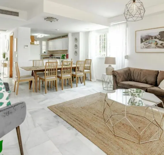 Краткосрочная аренда таунхауса в El Rosario