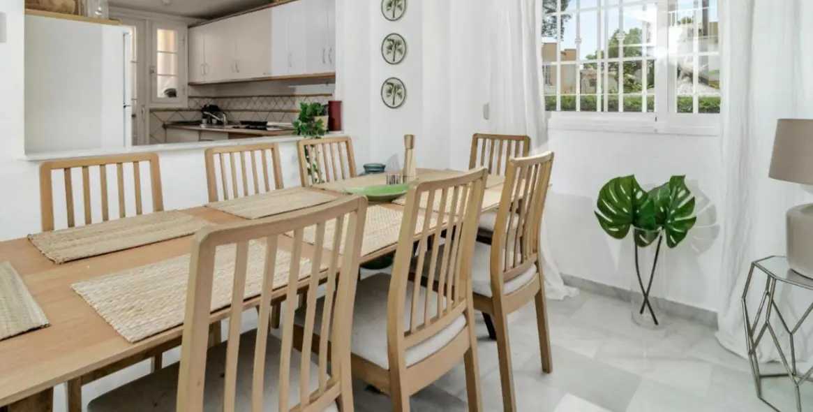 Краткосрочная аренда таунхауса в El Rosario 12