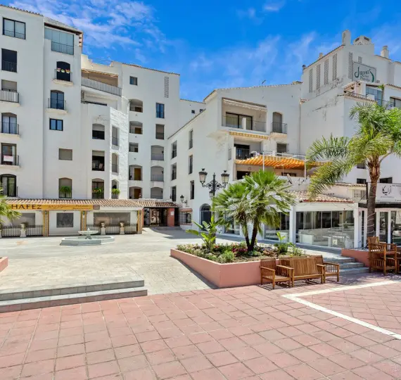 Short-term rent of ground floor apartment in Puerto Banús