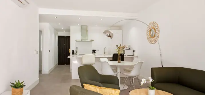 Short-term rent of ground floor apartment in Puerto Banús 3