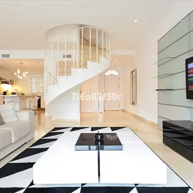 Short-term rent of penthouse in Aloha