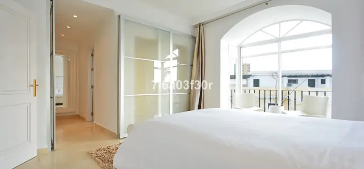 Short-term rent of penthouse in Aloha 3