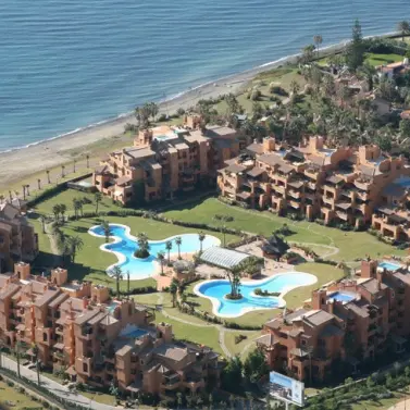 Short-term rent of penthouse in Estepona