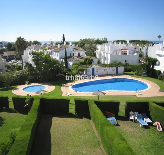 Краткосрочная аренда пентхауса в El Paraiso