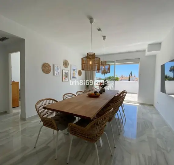 Краткосрочная аренда пентхауса в El Paraiso