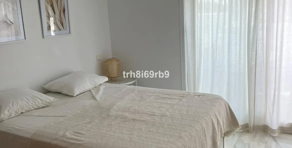 Краткосрочная аренда пентхауса в El Paraiso 24