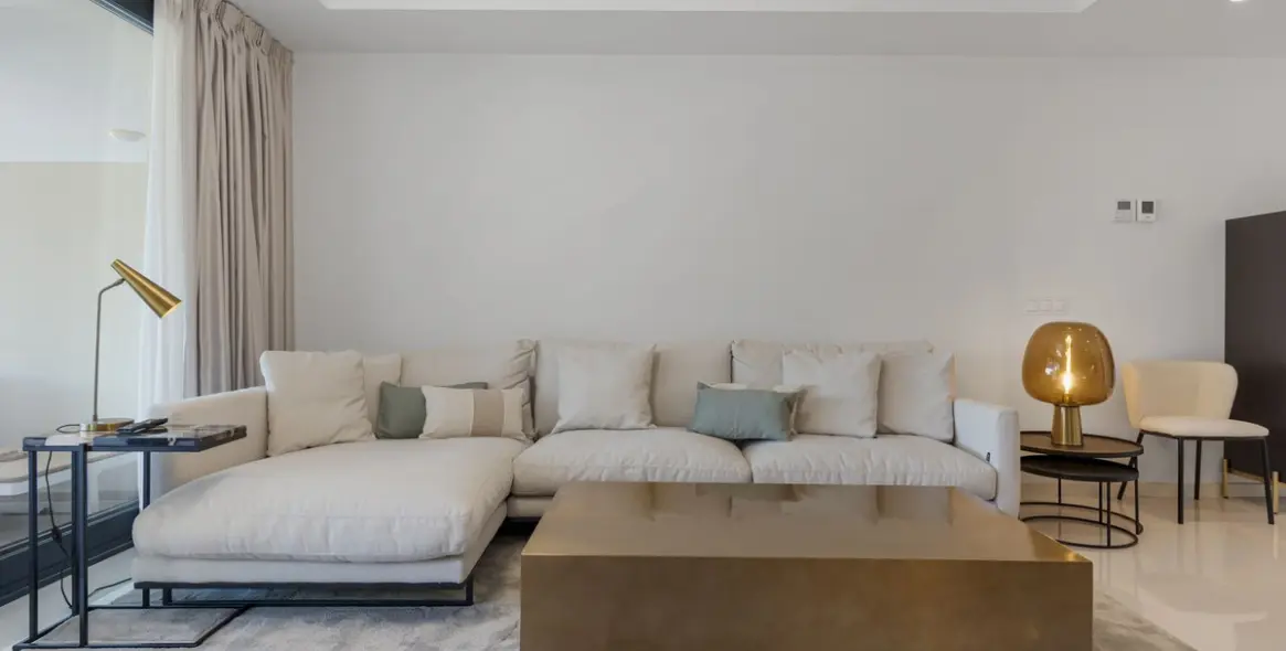 Short-term rent of ground floor apartment in Atalaya 3