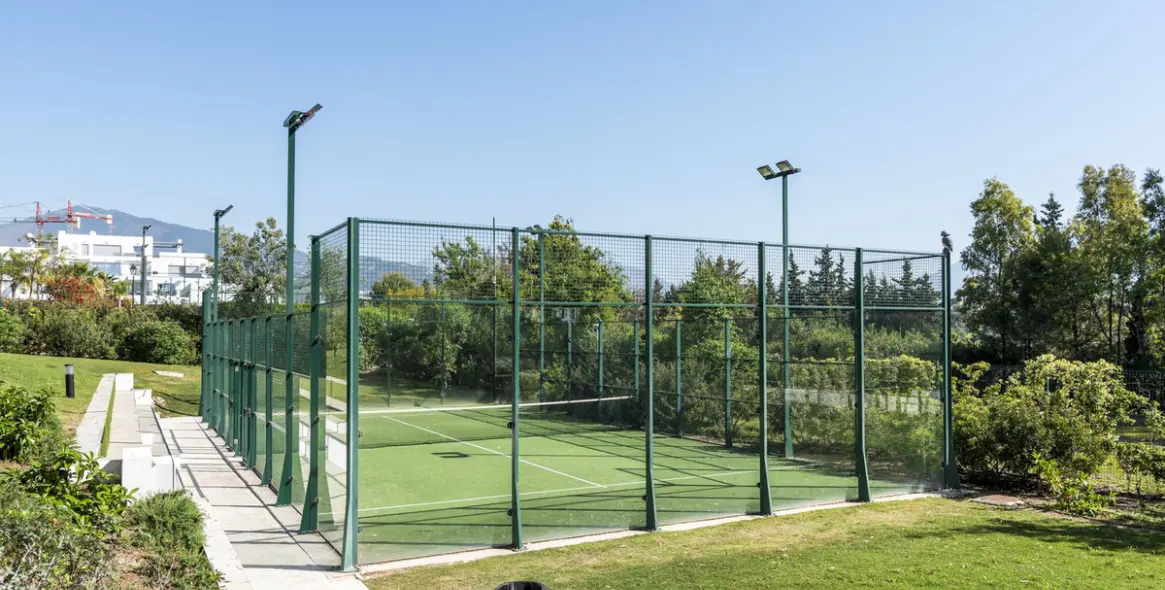 Short-term rent of ground floor apartment in Atalaya 28