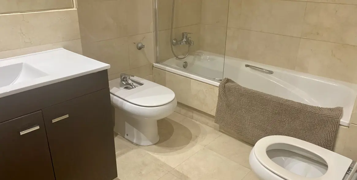 Краткосрочная аренда апартаментов на среднем этаже в Puerto Banús 6