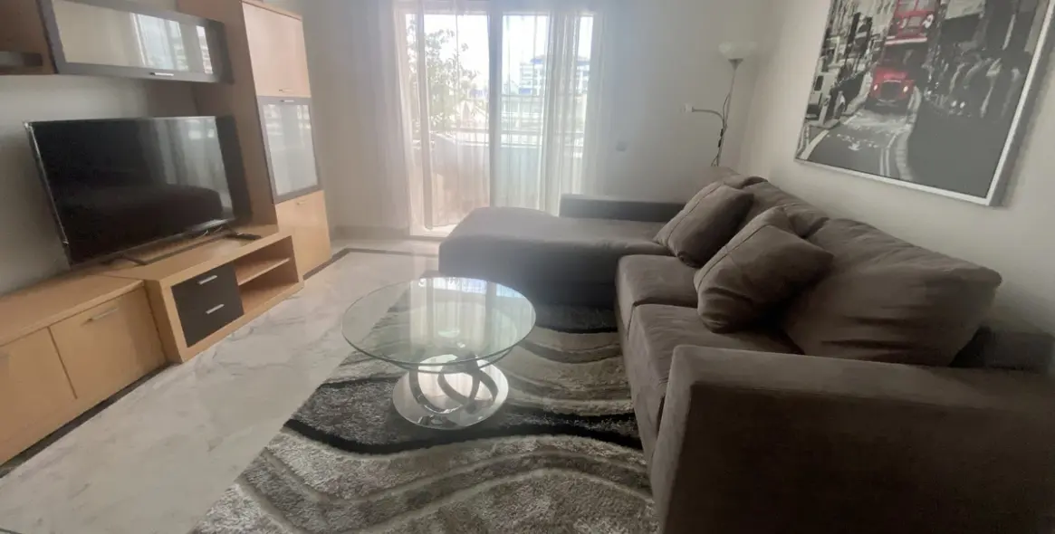 Краткосрочная аренда апартаментов на среднем этаже в Puerto Banús 9