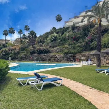 Short-term rent of middle floor apartment in Nueva Andalucía