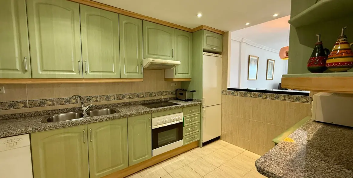 Краткосрочная аренда апартаментов на среднем этаже в Nueva Andalucía 18