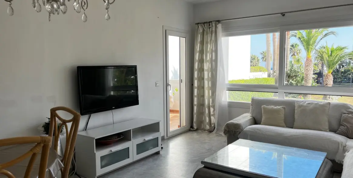 Short-term rent of ground floor apartment in Puerto Banús 5