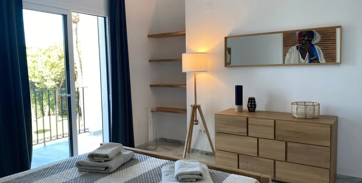 Short-term rent of middle floor apartment in Cabopino 14