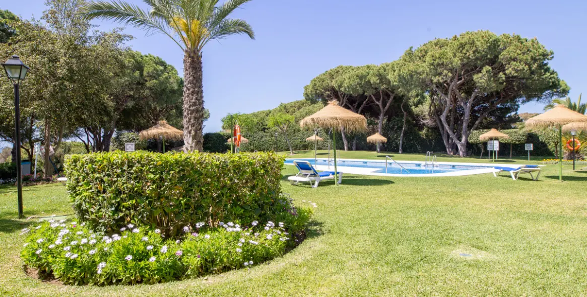Short-term rent of middle floor apartment in Cabopino 19