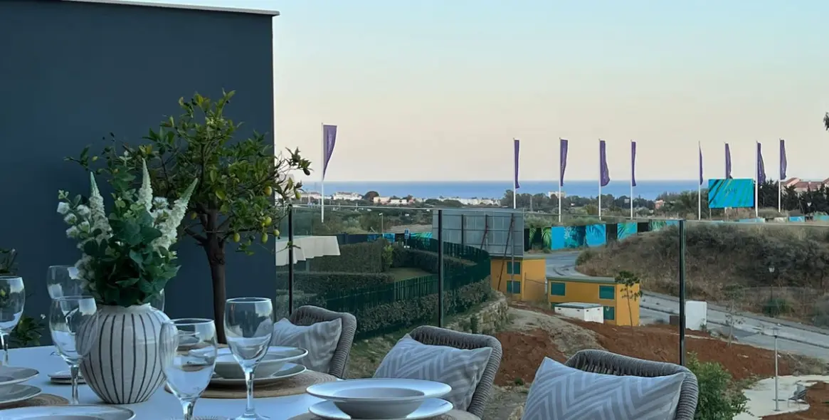 Short-term rent of middle floor apartment in Selwo 3