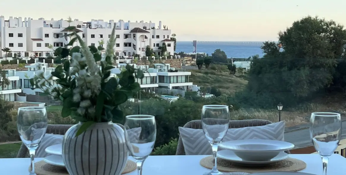 Short-term rent of middle floor apartment in Selwo 7