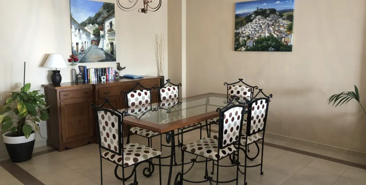 Short-term rent of ground floor apartment in Nueva Andalucía 10