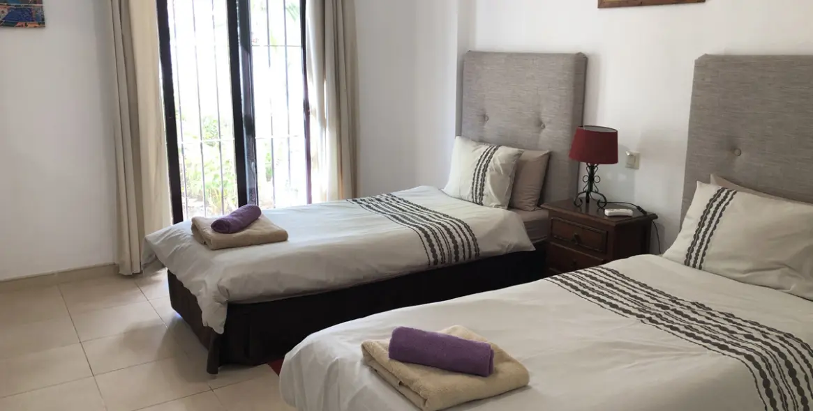Short-term rent of ground floor apartment in Nueva Andalucía 15