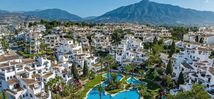 Short-term rent of middle floor apartment in Marbella 1