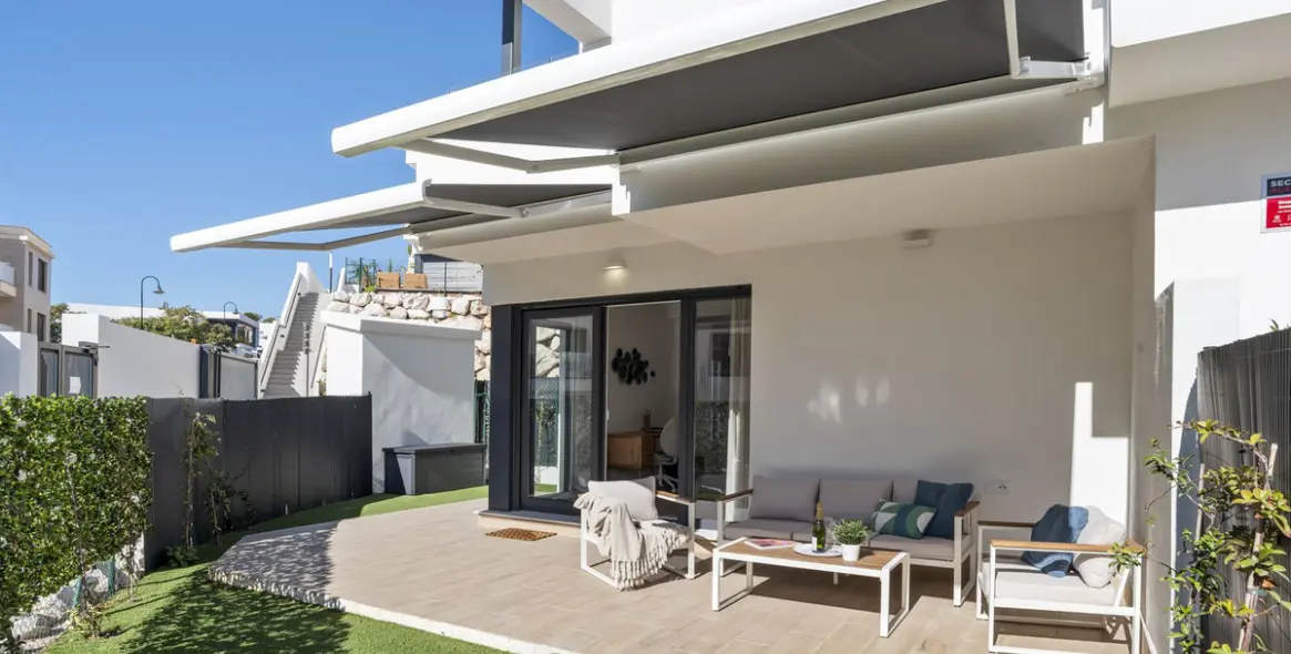 Short-term rent of semi-detached house in La Cala de Mijas 14