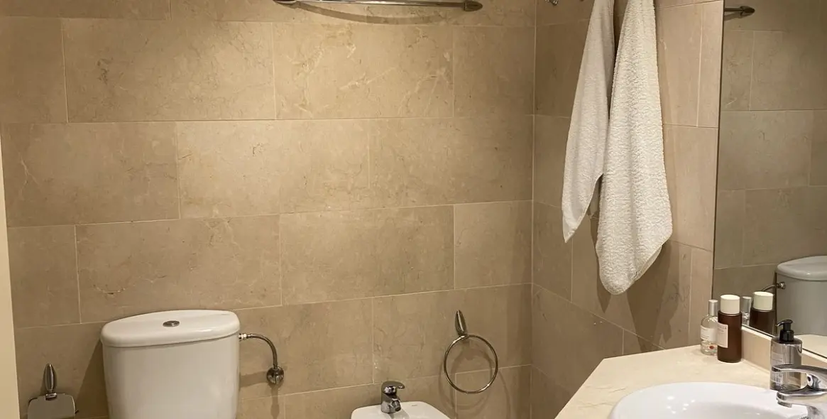 Краткосрочная аренда апартаментов на среднем этаже в Puerto Banús 21