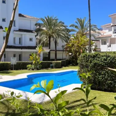 Short-term rent of ground floor apartment in Nueva Andalucía