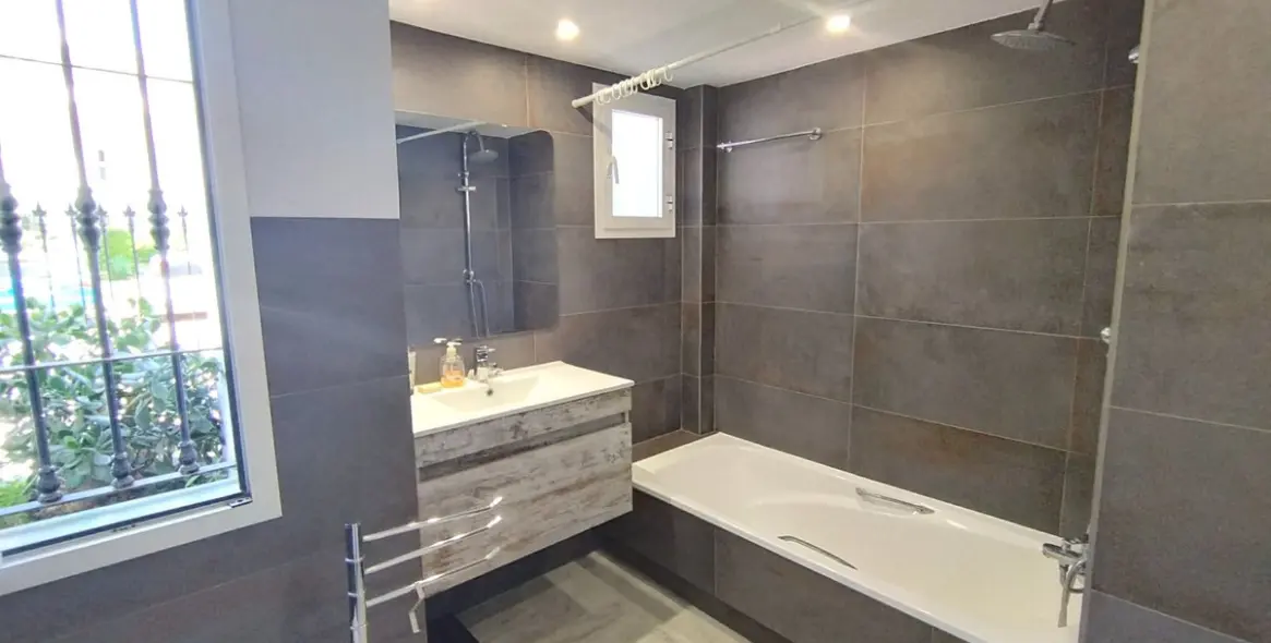 Short-term rent of ground floor apartment in Nueva Andalucía 13