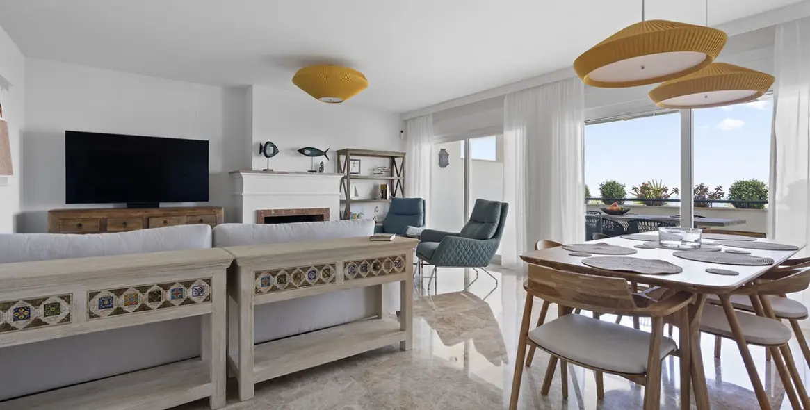 Short-term rent of middle floor apartment in Marbella 9