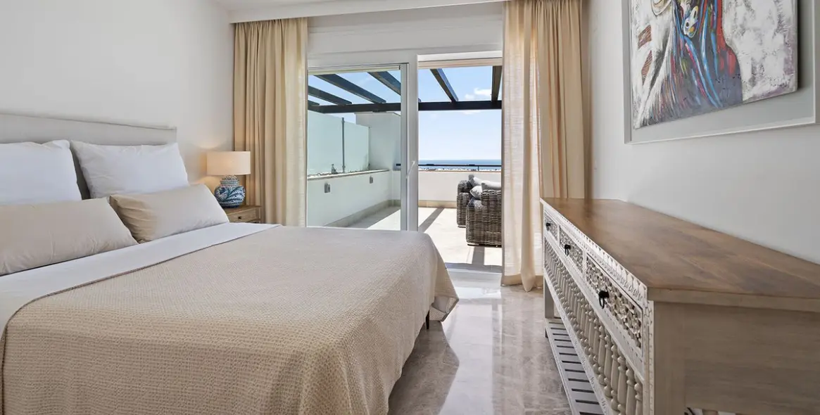 Short-term rent of middle floor apartment in Marbella 13