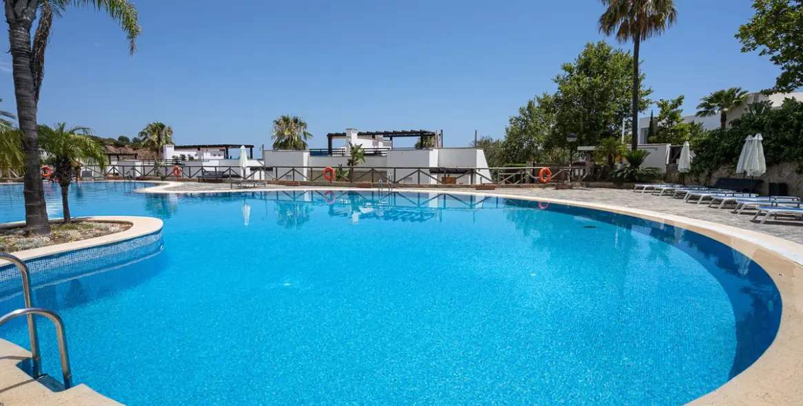 Short-term rent of middle floor apartment in Marbella 25