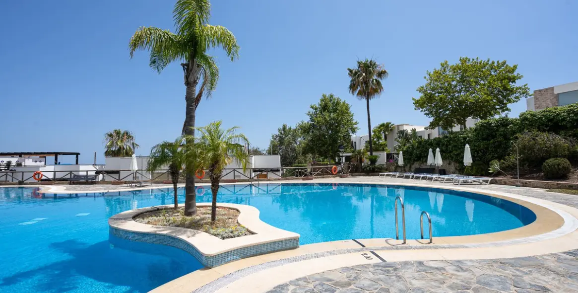 Short-term rent of middle floor apartment in Marbella 26