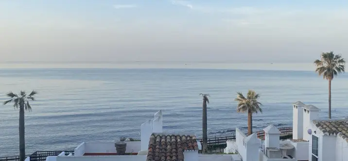 Alquiler a corto plazo de apartamento en planta baja en Calahonda 4