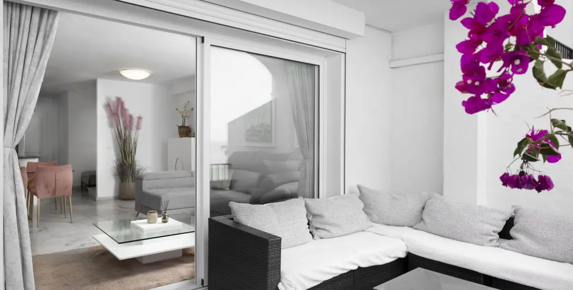 Alquiler a corto plazo de apartamento en planta baja en Calahonda 6