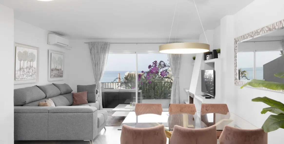 Alquiler a corto plazo de apartamento en planta baja en Calahonda 13