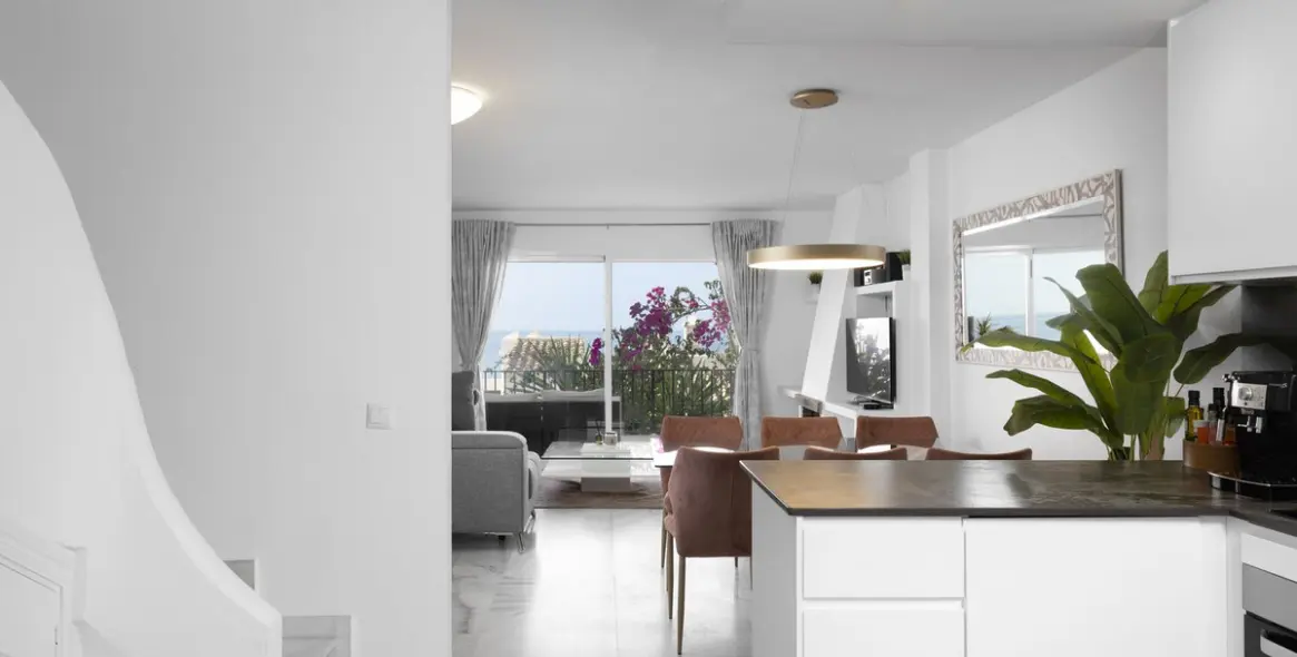 Alquiler a corto plazo de apartamento en planta baja en Calahonda 18