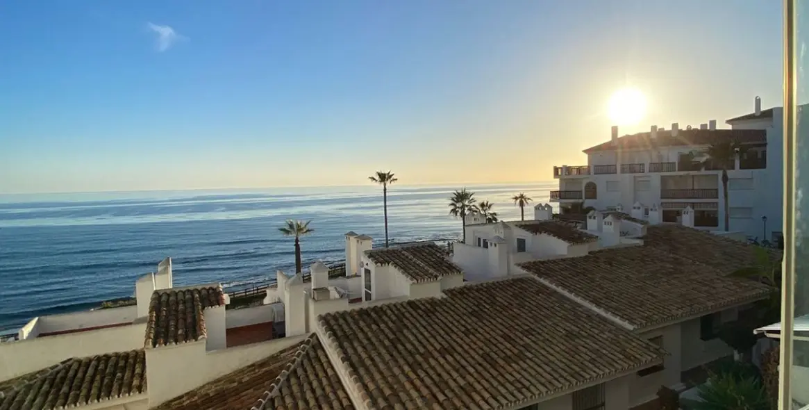 Alquiler a corto plazo de apartamento en planta baja en Calahonda 25