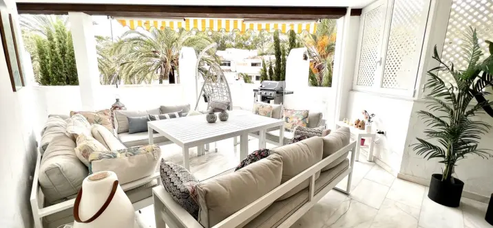 Long-term rent of ground floor apartment in Elviria 3