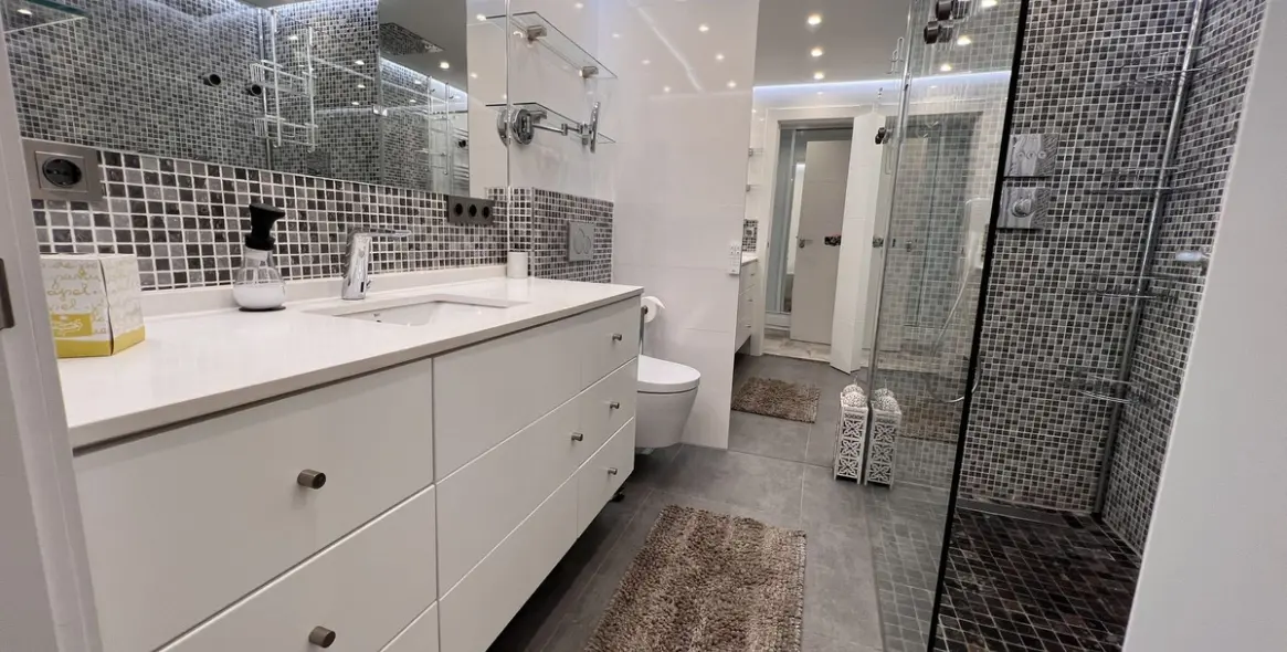 Long-term rent of ground floor apartment in Elviria 8