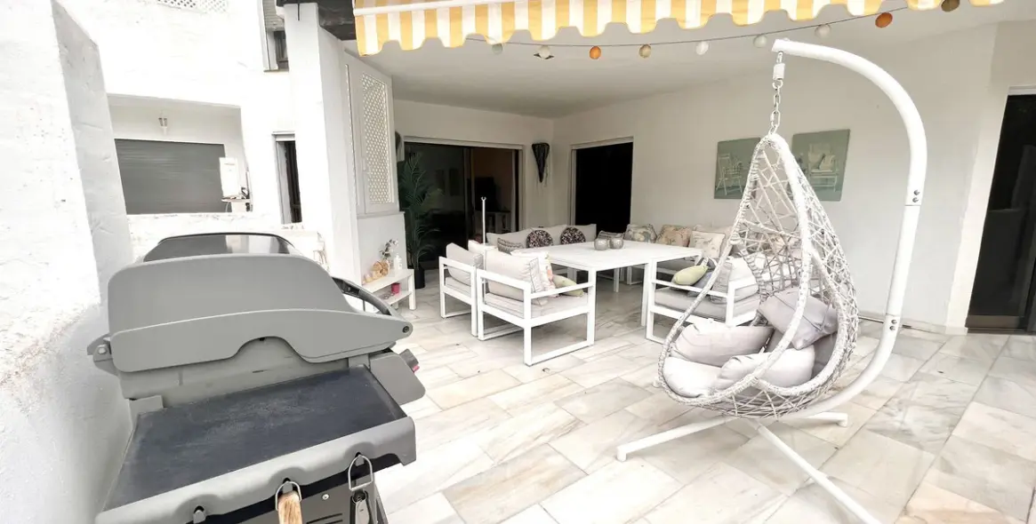 Long-term rent of ground floor apartment in Elviria 17