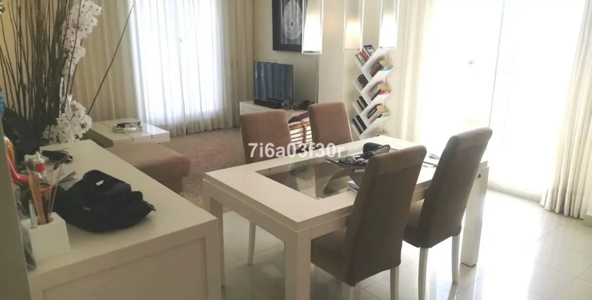 Short-term rent of penthouse in New Golden Mile 13