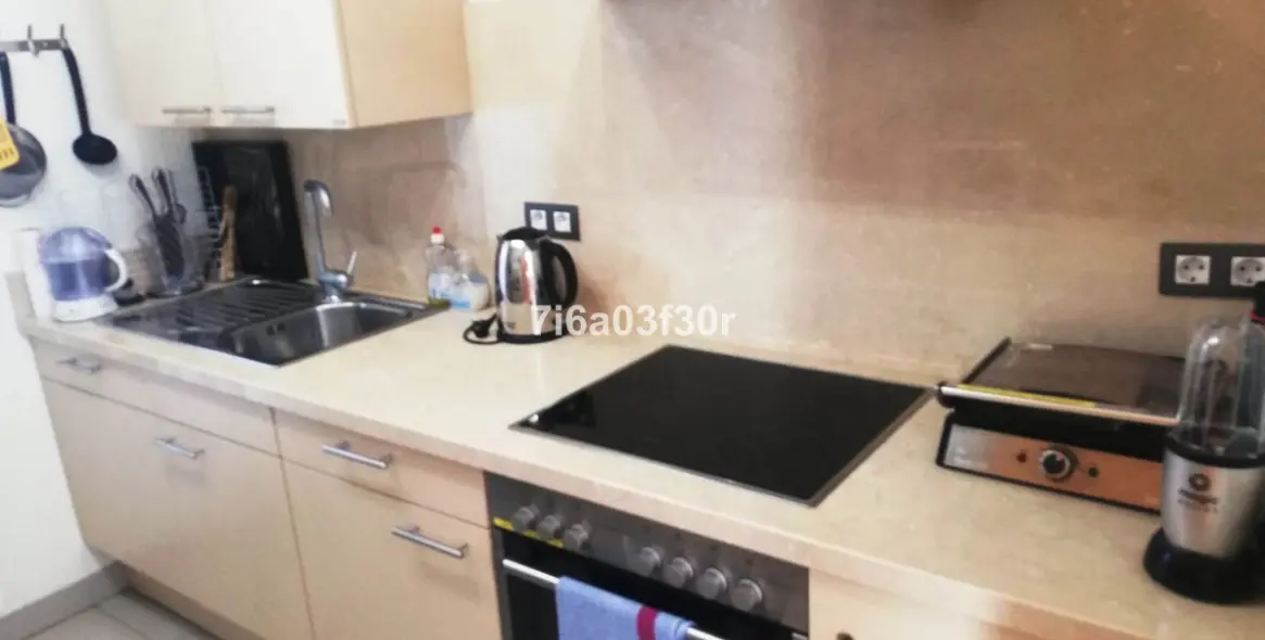 Short-term rent of penthouse in New Golden Mile 15