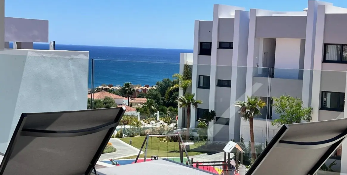 Short-term rent of middle floor apartment in Manilva 1